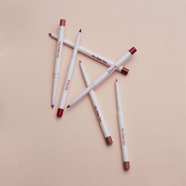 Карандаш для губ с витамином Е механический Paese The Kiss Lips тон 06 Classic Red, 0,3 г 5902627624711 фото